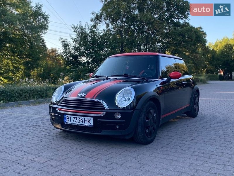 Хетчбек MINI Hatch 2003 в Миргороді