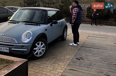 Хэтчбек MINI Hatch 2002 в Одессе
