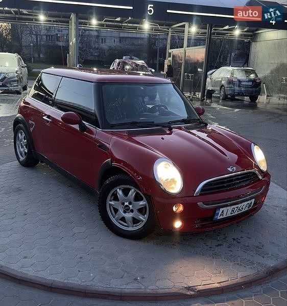 MINI Hatch, фото из объявления
