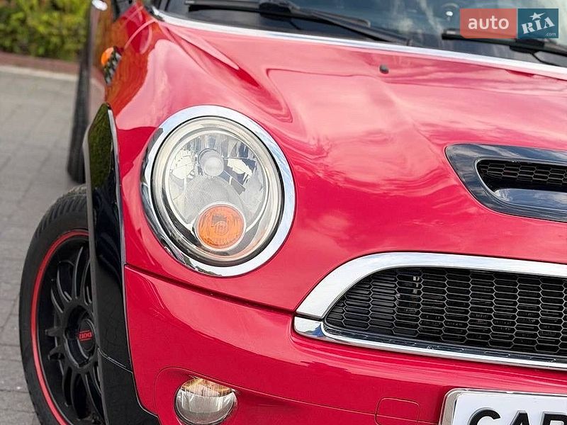 Хетчбек MINI Hatch 2009 в Стрию