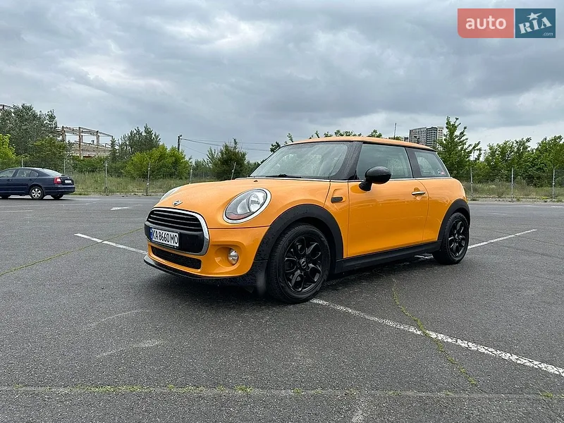 MINI Hatch