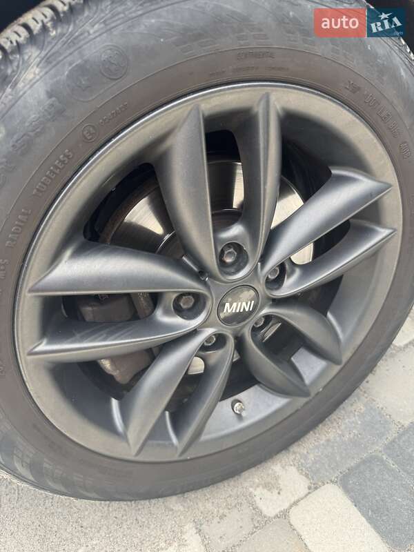 Хетчбек MINI Paceman 2013 в Вишневому
