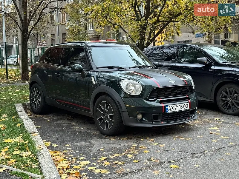 MINI Paceman