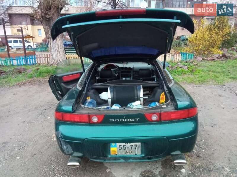 Купе Mitsubishi 3000 GT 1995 в Кривом Роге