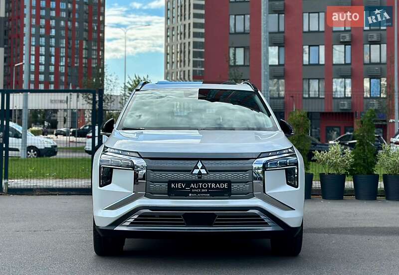 Внедорожник / Кроссовер Mitsubishi Airtrek 2022 в Киеве