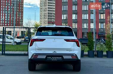 Внедорожник / Кроссовер Mitsubishi Airtrek 2022 в 