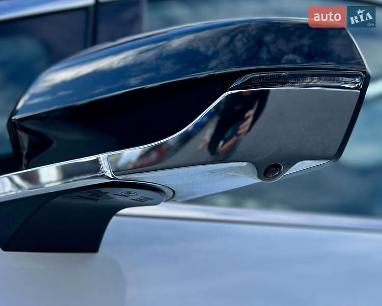 Внедорожник / Кроссовер Mitsubishi Airtrek 2022 в Киеве