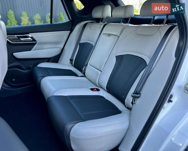 Внедорожник / Кроссовер Mitsubishi Airtrek 2022 в Киеве