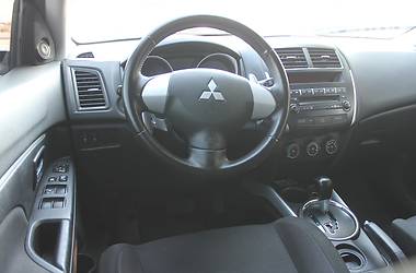 Позашляховик / Кросовер Mitsubishi ASX 2010 в Миколаєві