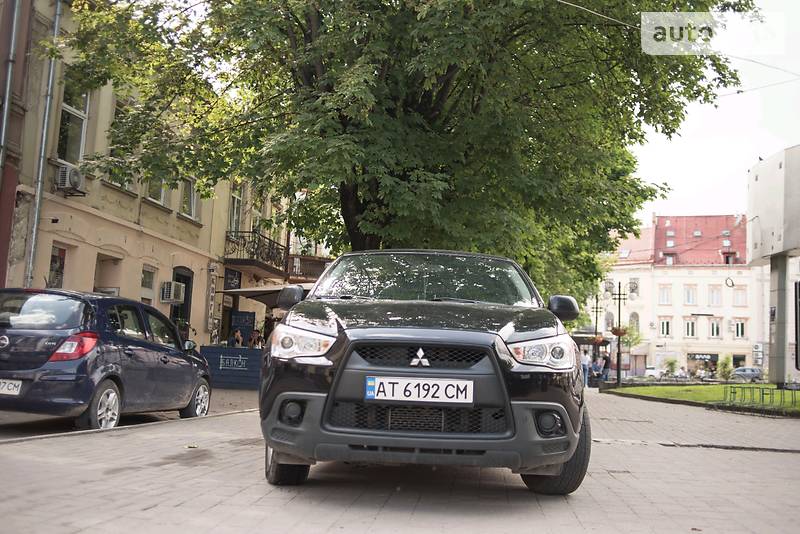 Позашляховик / Кросовер Mitsubishi ASX 2011 в Івано-Франківську