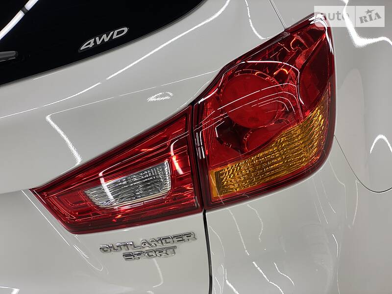 Позашляховик / Кросовер Mitsubishi ASX 2017 в Дніпрі