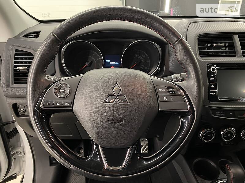 Позашляховик / Кросовер Mitsubishi ASX 2017 в Дніпрі