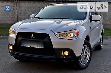 Позашляховик / Кросовер Mitsubishi ASX 2010 в 
