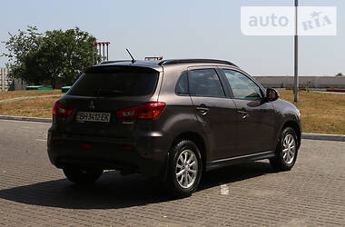 Позашляховик / Кросовер Mitsubishi ASX 2010 в 