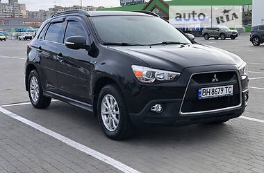 Позашляховик / Кросовер Mitsubishi ASX 2010 в Одесі