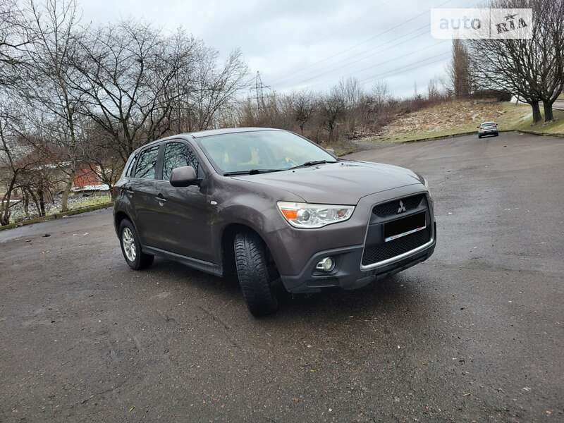 Внедорожник / Кроссовер Mitsubishi ASX 2010 в Ровно