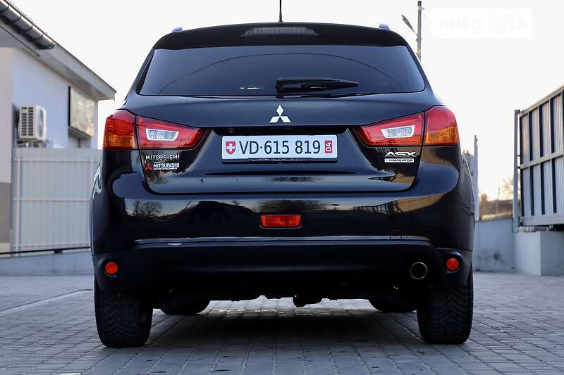Внедорожник / Кроссовер Mitsubishi ASX 2014 в Дрогобыче