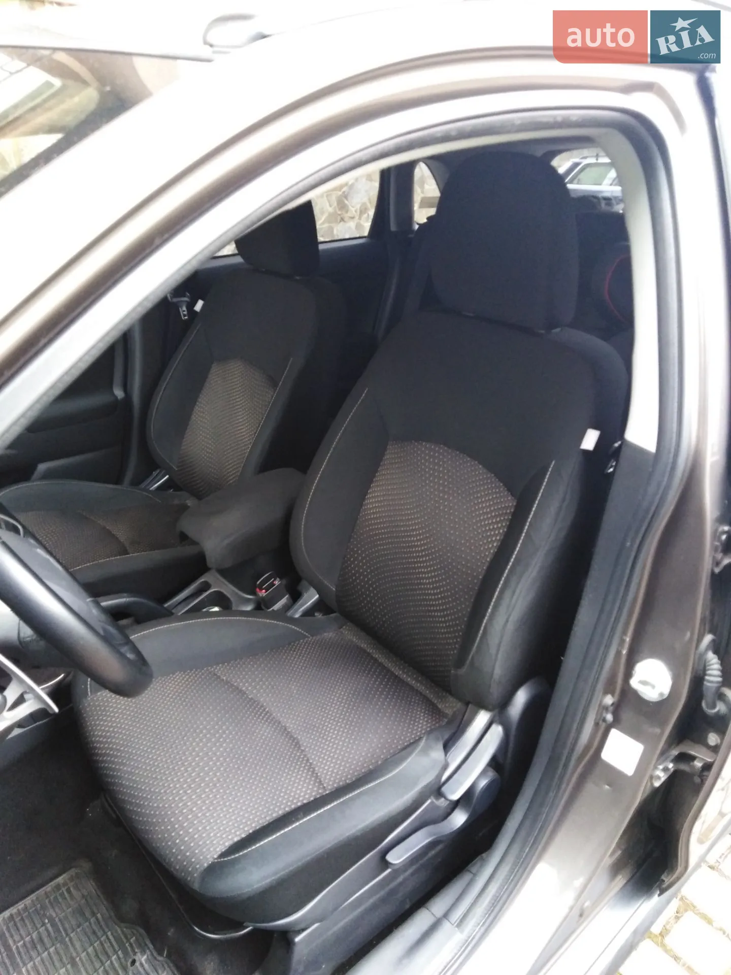 2014 Mitsubishi ASX - мініатюра 17
