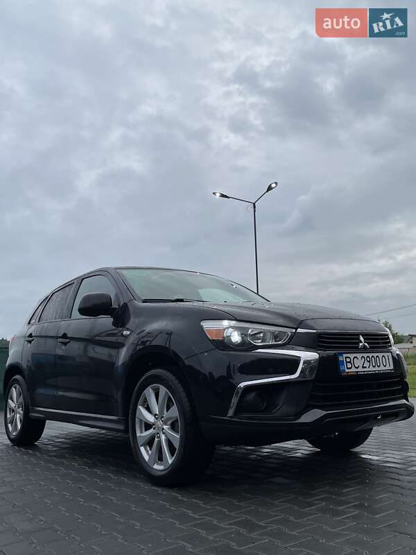 Внедорожник / Кроссовер Mitsubishi ASX 2015 в Львове