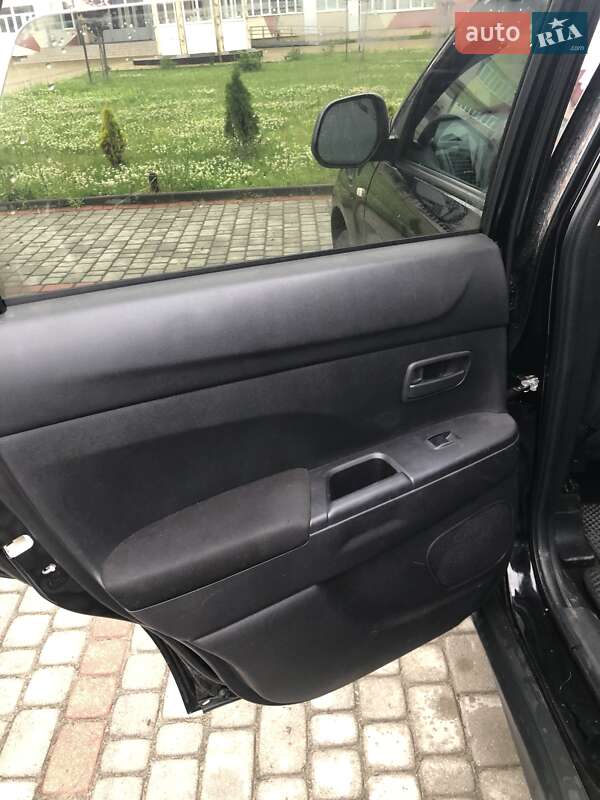 Внедорожник / Кроссовер Mitsubishi ASX 2015 в Львове