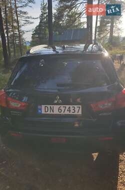 Внедорожник / Кроссовер Mitsubishi ASX 2011 в 