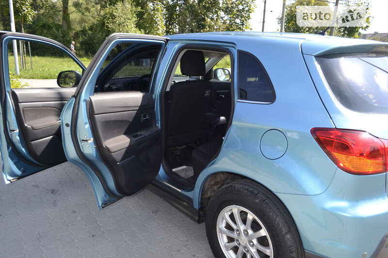 Внедорожник / Кроссовер Mitsubishi ASX 2010 в Львове