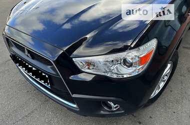 Позашляховик / Кросовер Mitsubishi ASX 2011 в 