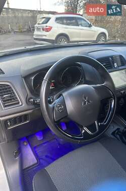 Внедорожник / Кроссовер Mitsubishi ASX 2020 в 