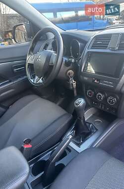 Внедорожник / Кроссовер Mitsubishi ASX 2020 в 