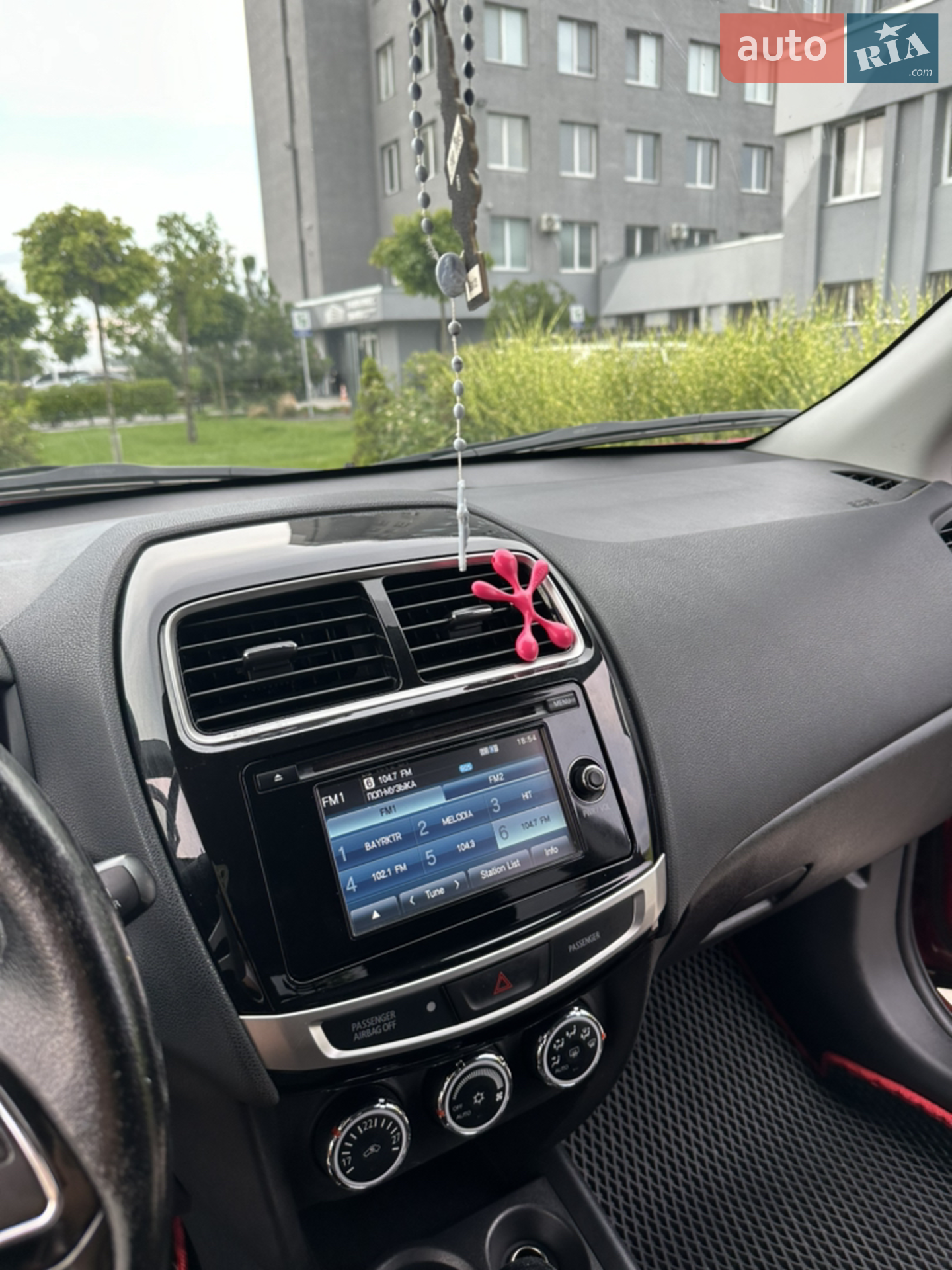 2015 Mitsubishi ASX - мініатюра 16
