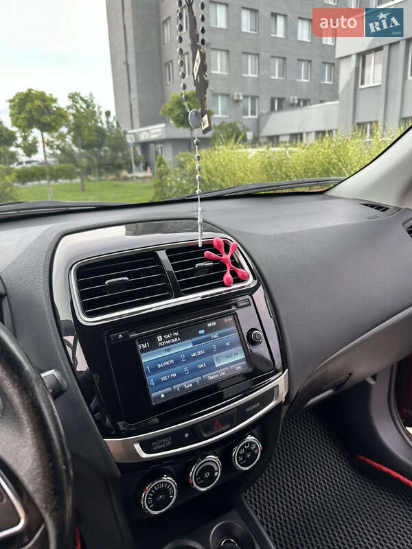 Позашляховик / Кросовер Mitsubishi ASX 2015 в Львові фото 16 Позашляховик / Кросовер Mitsubishi ASX 2015 в Львові