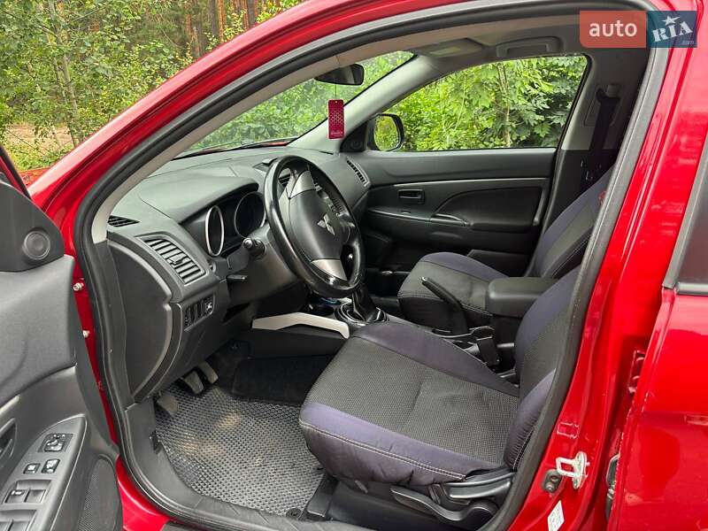 Внедорожник / Кроссовер Mitsubishi ASX 2012 в Киеве