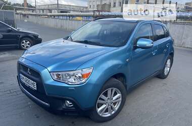 Позашляховик / Кросовер Mitsubishi ASX 2010 в Житомирі