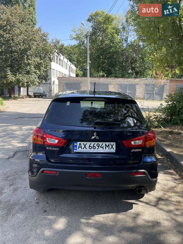 Позашляховик / Кросовер Mitsubishi ASX 2010 в Харкові