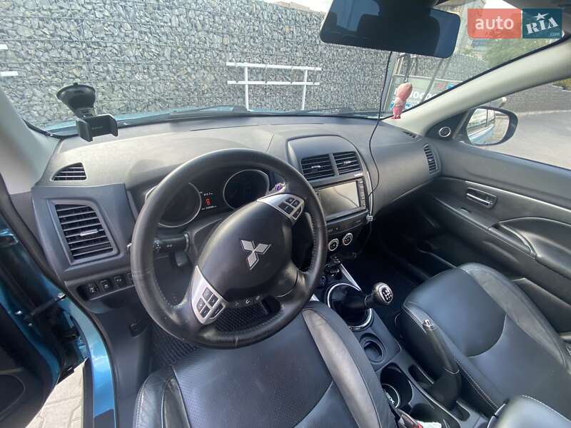 Внедорожник / Кроссовер Mitsubishi ASX 2010 в Житомире