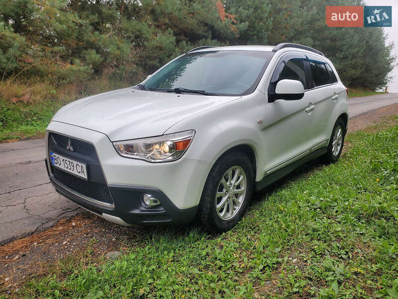 Позашляховик / Кросовер Mitsubishi ASX 2011 в Тернополі