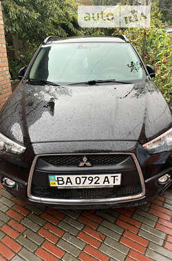 Внедорожник / Кроссовер Mitsubishi ASX 2010 в 