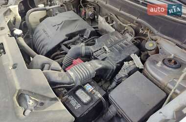 Внедорожник / Кроссовер Mitsubishi ASX 2013 в 