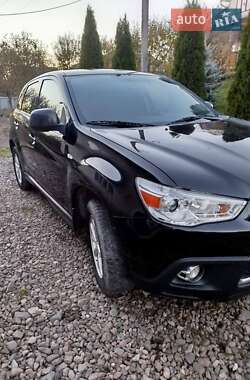 Позашляховик / Кросовер Mitsubishi ASX 2010 в Коломиї