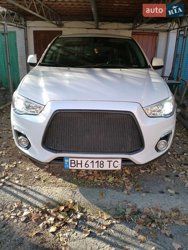 Внедорожник / Кроссовер Mitsubishi ASX 2013 в Одессе