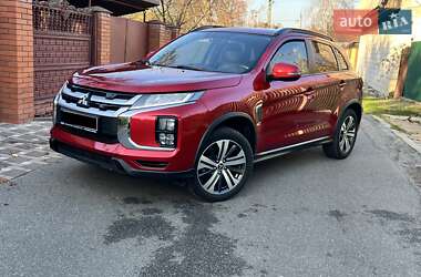 Внедорожник / Кроссовер Mitsubishi ASX 2020 в Киеве