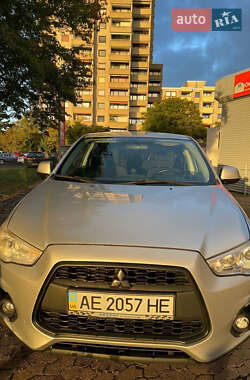 Внедорожник / Кроссовер Mitsubishi ASX 2013 в Обухове