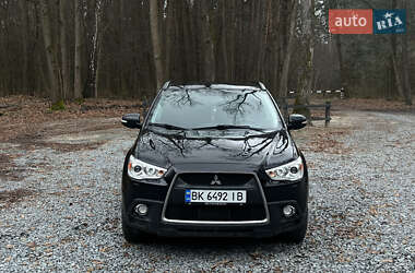 Позашляховик / Кросовер Mitsubishi ASX 2011 в Радивиліві