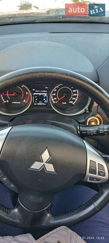 Внедорожник / Кроссовер Mitsubishi ASX 2011 в Золочеве