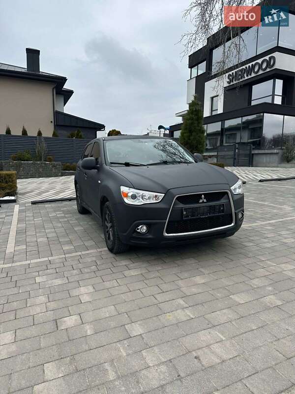Внедорожник / Кроссовер Mitsubishi ASX 2011 в 