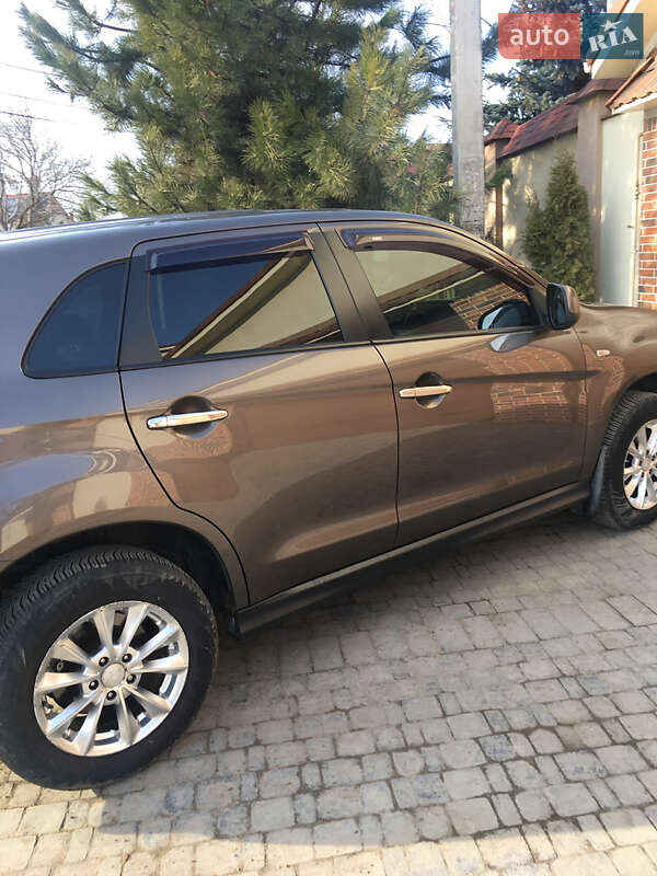 Позашляховик / Кросовер Mitsubishi ASX 2011 в Одесі фото 7 Позашляховик / Кросовер Mitsubishi ASX 2011 в Одесі