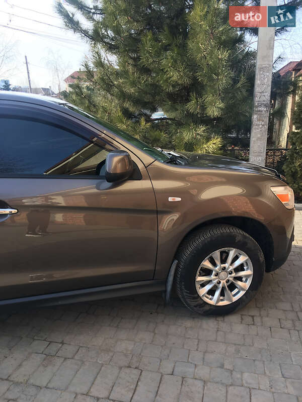 Позашляховик / Кросовер Mitsubishi ASX 2011 в Одесі фото 9 Позашляховик / Кросовер Mitsubishi ASX 2011 в Одесі