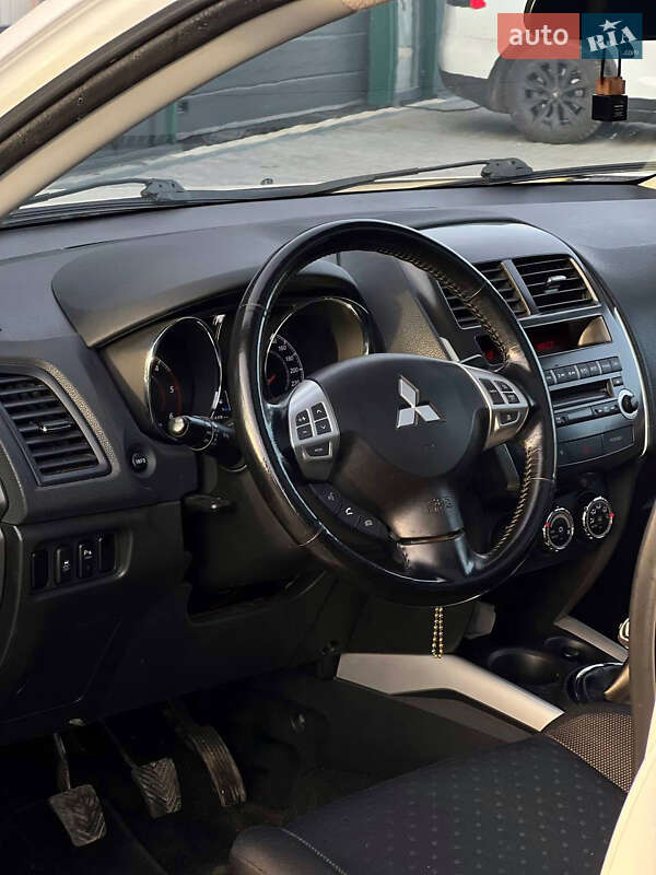 Позашляховик / Кросовер Mitsubishi ASX 2011 в Калуші