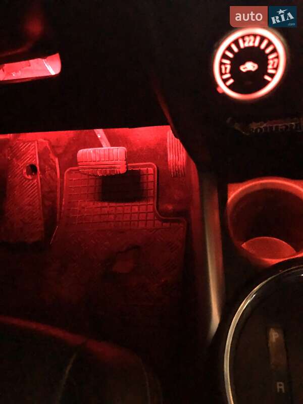 Позашляховик / Кросовер Mitsubishi ASX 2010 в Одесі