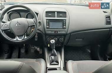 Внедорожник / Кроссовер Mitsubishi ASX 2020 в 